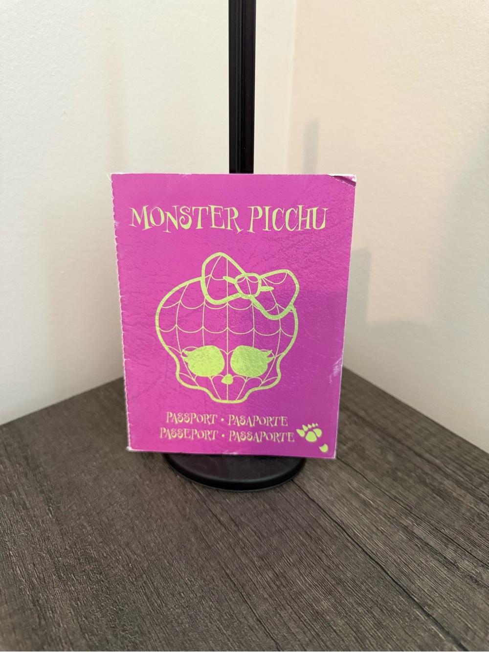 Monster High Marisol Coxi Monster Exchange Passport Diary G1
